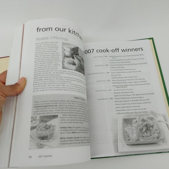 Southern Living 2007 Annual Recipes Cookbook Hardcover Slow-cooker section - Picture 8 of 16